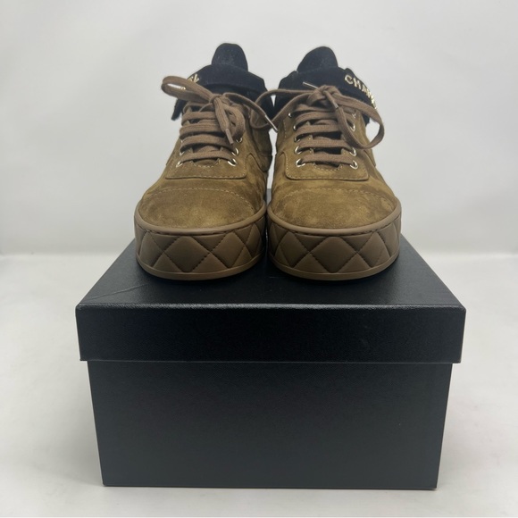 Chanel Suede Logo Strap Low Top Sneakers Size 41.5 / 10.5 NEW WITH BOX - Picture 7 of 16